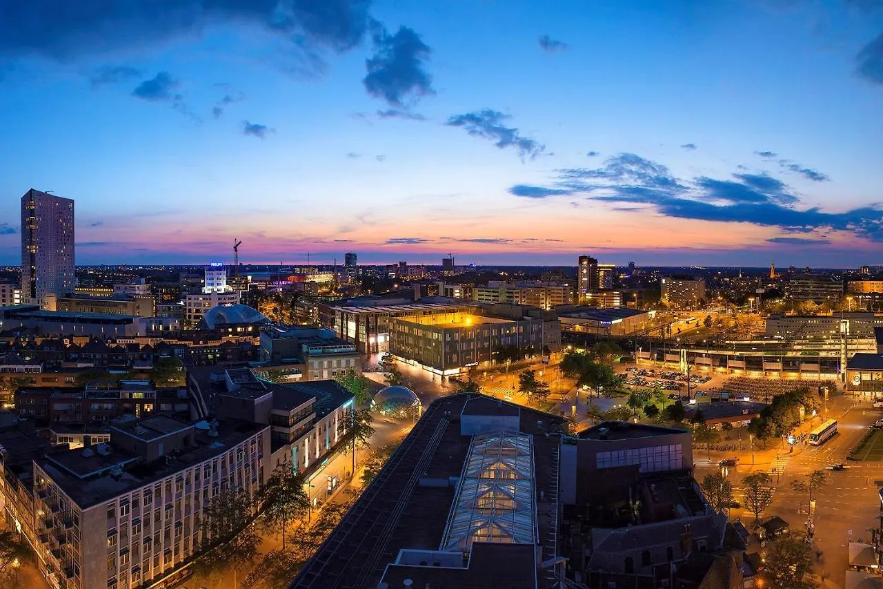Sunny 45M2 Penthouse With Balcony And Terrace - R65C Apartman Eindhove