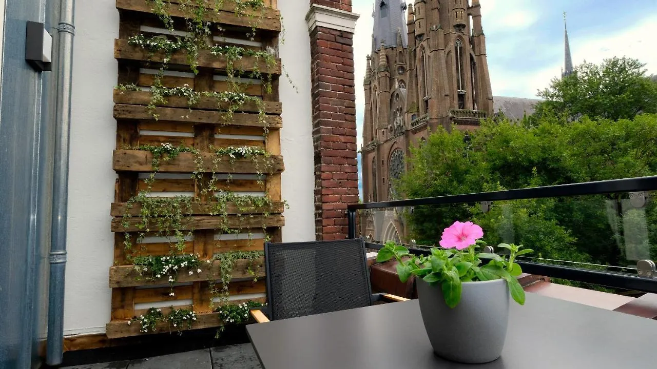 Sunny 45M2 Penthouse With Balcony And Terrace - R65C Apartman Eindhove