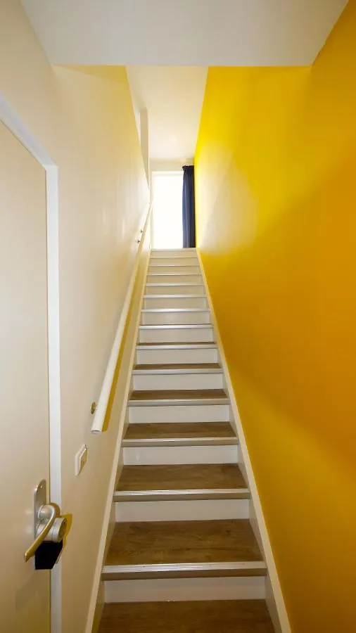 Sunny 45M2 Penthouse With Balcony And Terrace - R65C Apartman Eindhove