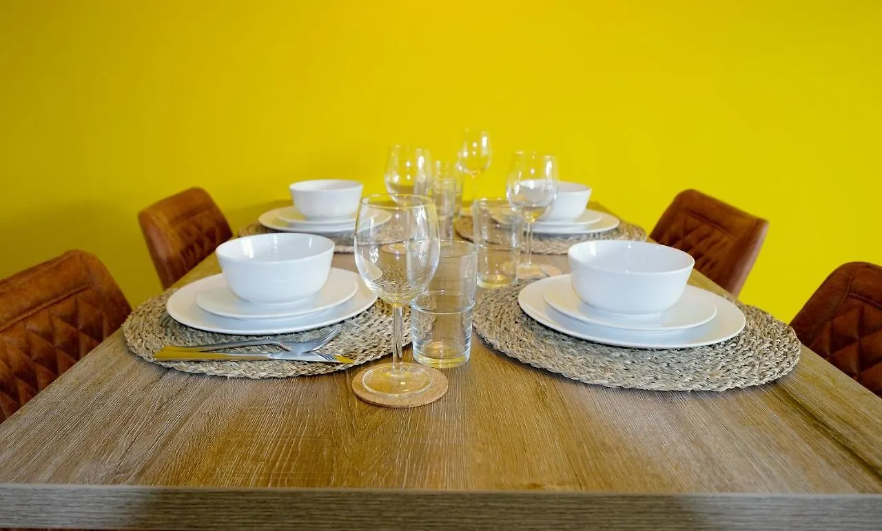 Sunny 45M2 Penthouse With Balcony And Terrace - R65C Apartman Eindhove